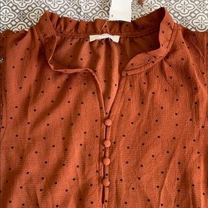 NWT Mine Polk a Dot V Neck Tank Top Blouse  L